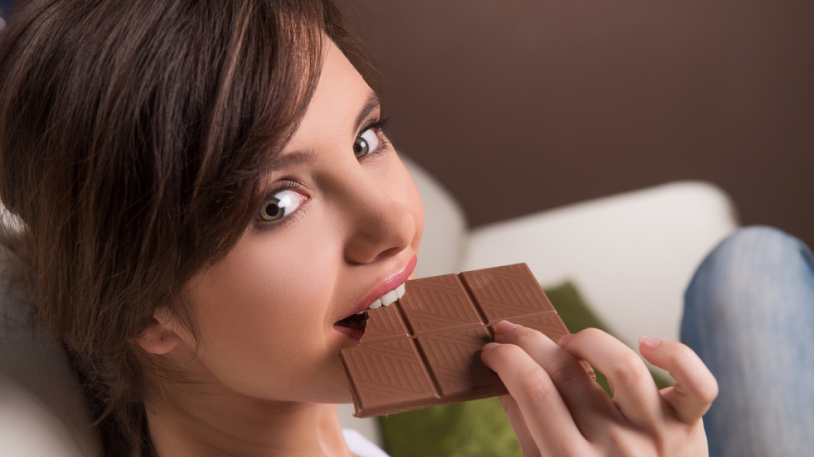 Θέλετε να απαλλαγείτε από τον βήχα; Φάτε σοκολάτα! 
